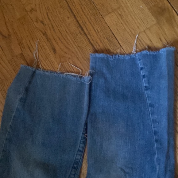True Religion jeans w/rainbow pockets - Picture 7 of 7